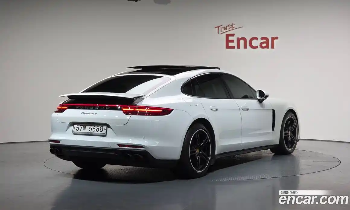 Porsche Panamera 2019 3.0 Автомат в Москве № 197668, фото 8