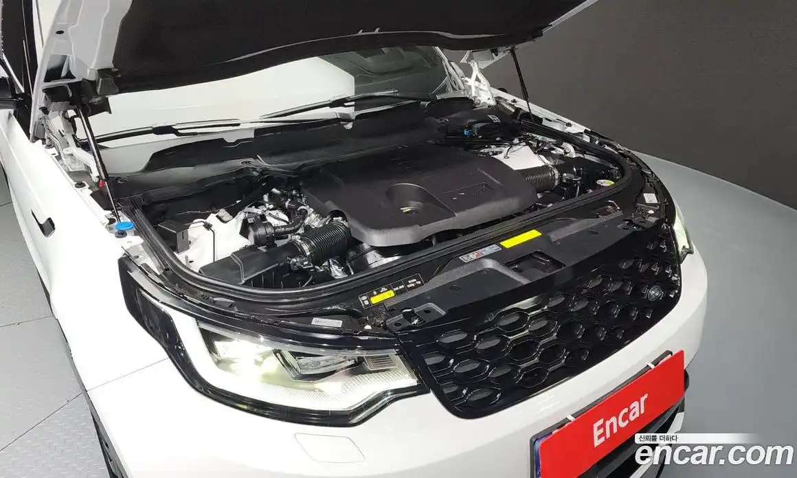 Land Rover Discovery 2025 3.0 Автомат в Москве № 198048, фото 18