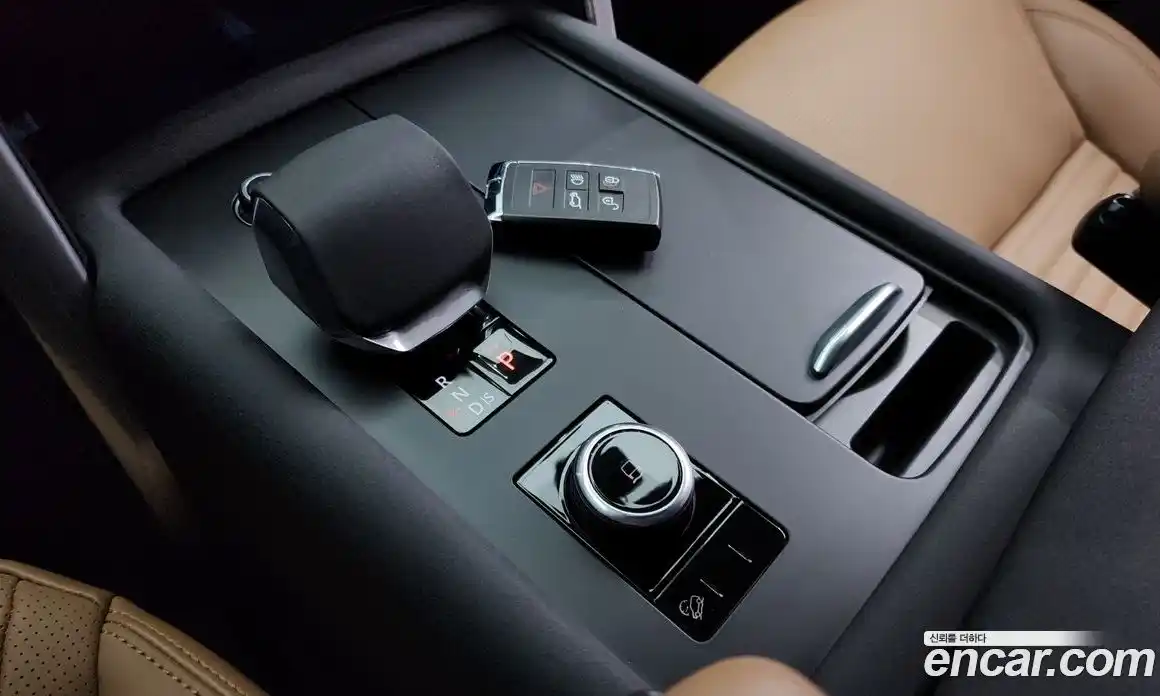 Land Rover Discovery 2025 3.0 Автомат в Москве № 198048, фото 19