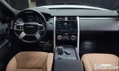 Land Rover Discovery 2025 3.0 Автомат в Москве № 198048, миниатюра 4