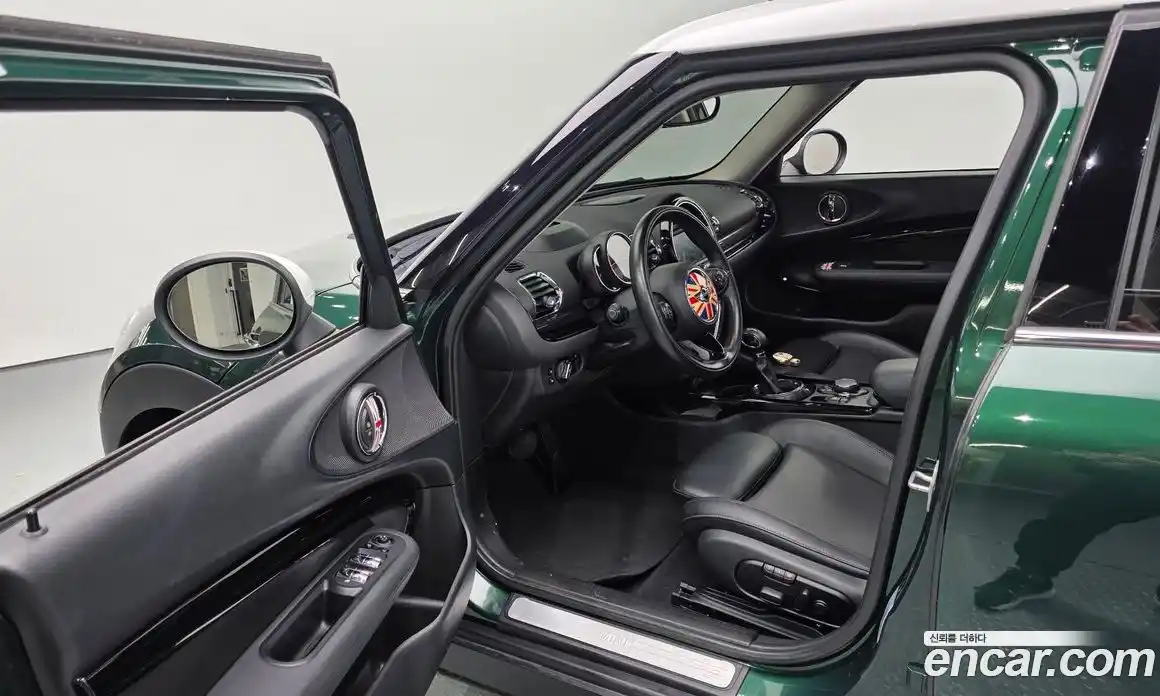 Mini Clubman 2017 2.0 Автомат в Москве № 198108, фото 14