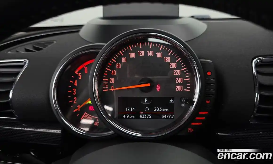 Mini Clubman 2017 2.0 Автомат в Москве № 198108, фото 16