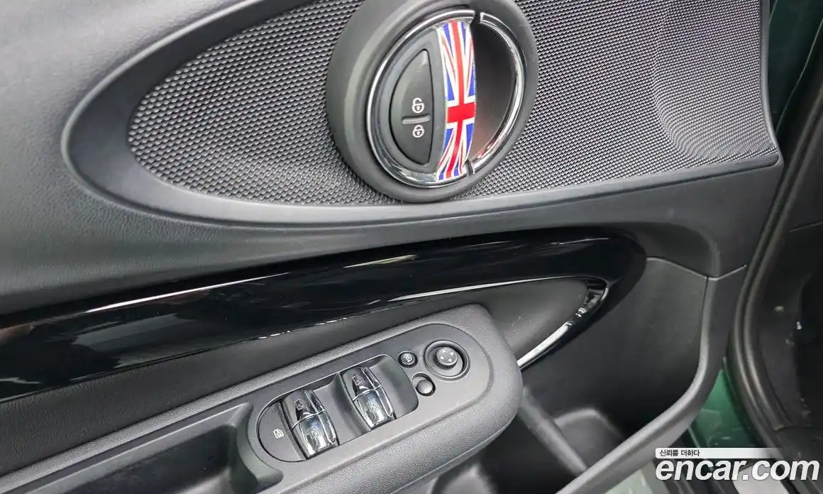 Mini Clubman 2017 2.0 Автомат в Москве № 198108, фото 20