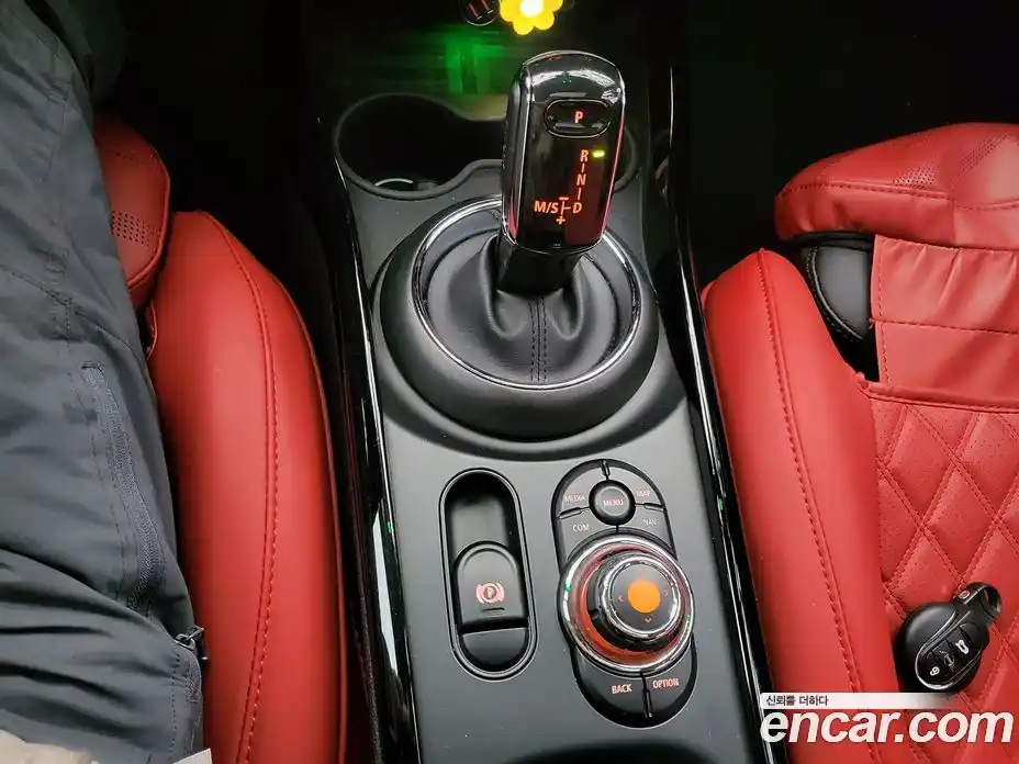 Mini Clubman 2021 1.5 Автомат в Москве № 198347, фото 10