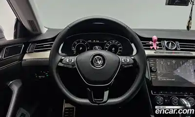Volkswagen Arteon 2018 2.0 Автомат в Москве № 199054, миниатюра 11