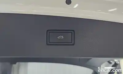 Volkswagen Tiguan 2023 2.0 Автомат в Москве № 199079, миниатюра 8