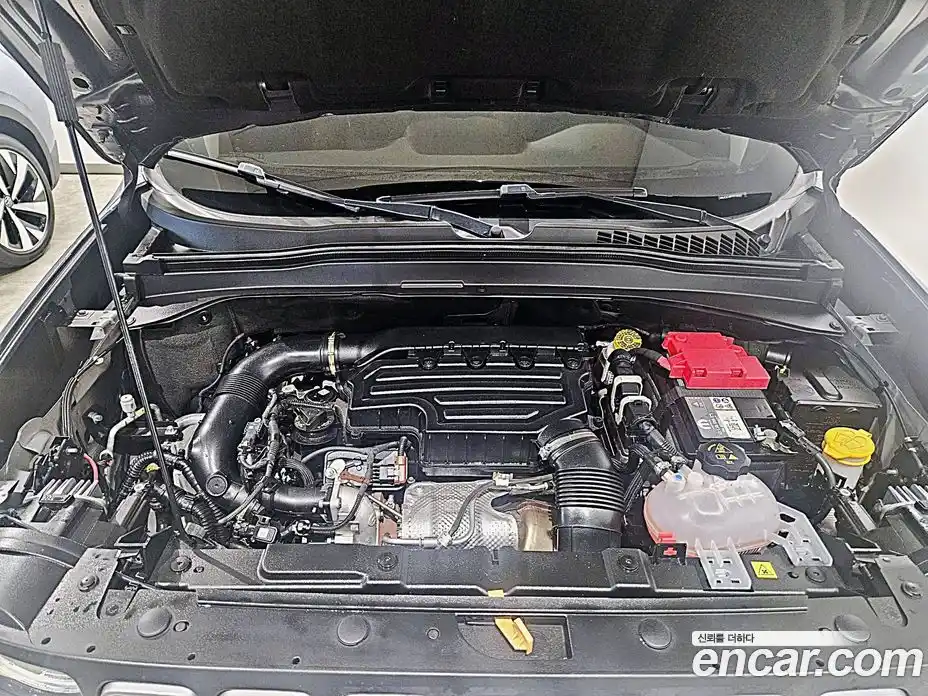 Jeep Renegade 2023 1.3 Автомат в Москве № 199446, фото 6