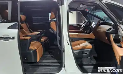 Toyota Alphard 2024 2.5 Автомат в Москве № 199528, миниатюра 12