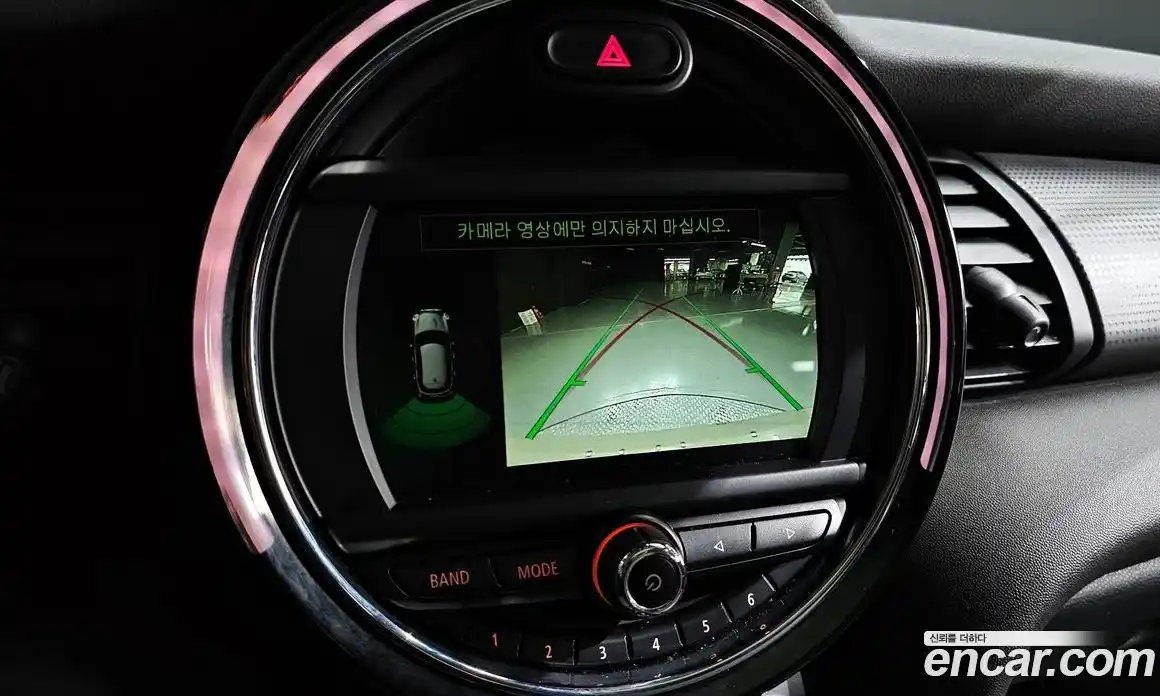 Mini Cooper 2019 1.5 Автомат в Москве № 200943, фото 14