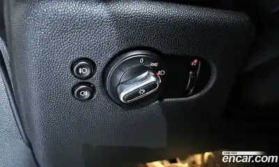 Mini Cooper 2019 1.5 Автомат в Москве № 200943, миниатюра 3