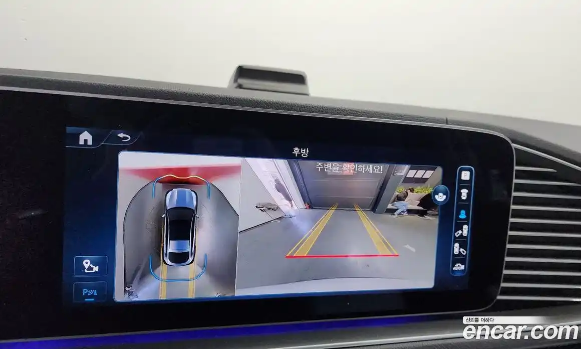 Mercedes-Benz GLE-Class 2023 3.0 Автомат в Москве № 204131, фото 20