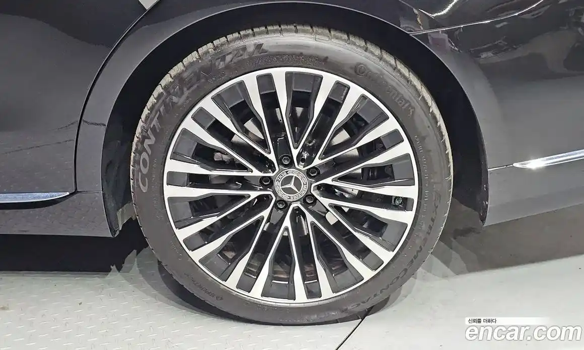 Mercedes-Benz S-Class 2023 3.0 Автомат в Москве № 204218, фото 4