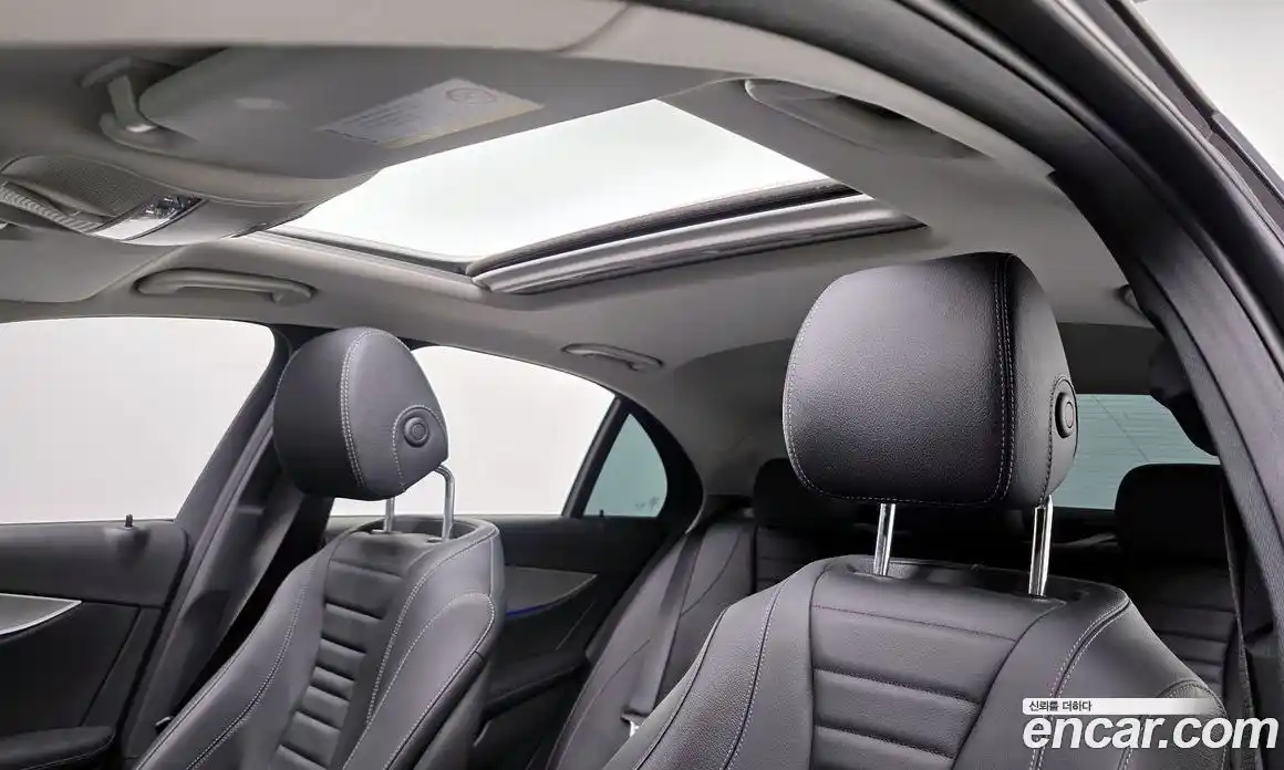 Mercedes-Benz E-Class 2018 2.0 Автомат в Москве № 207485, фото 17