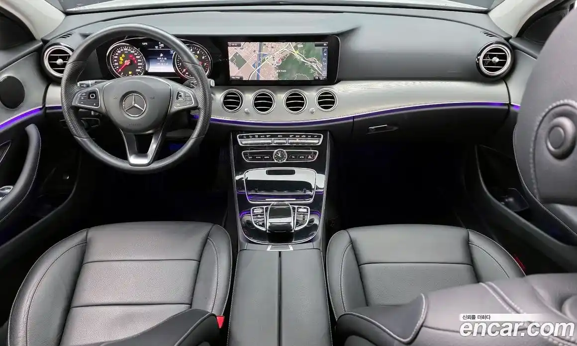 Mercedes-Benz E-Class 2018 2.0 Автомат в Москве № 207485, фото 18