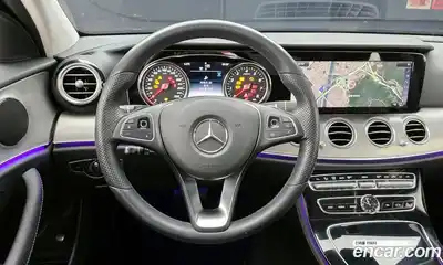 Mercedes-Benz E-Class 2018 2.0 Автомат в Москве № 207485, миниатюра 6