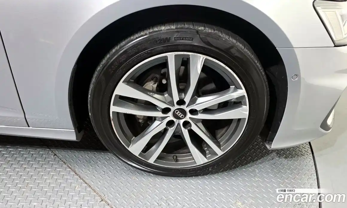 Audi A6 2022 2.0 Автомат в Москве № 212513, фото 7