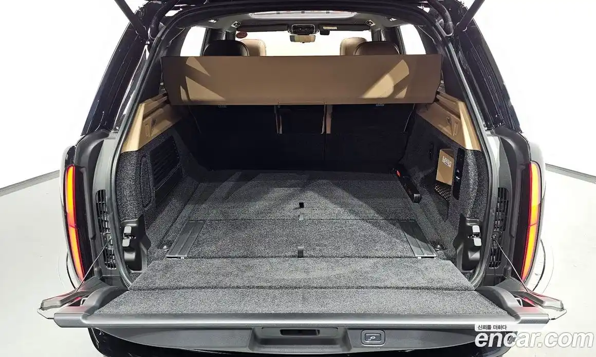 Land Rover Range-Rover 2023 4.4 Автомат в Москве № 213309, фото 14