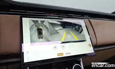 Land Rover Range-Rover 2023 4.4 Автомат в Москве № 213309, миниатюра 2