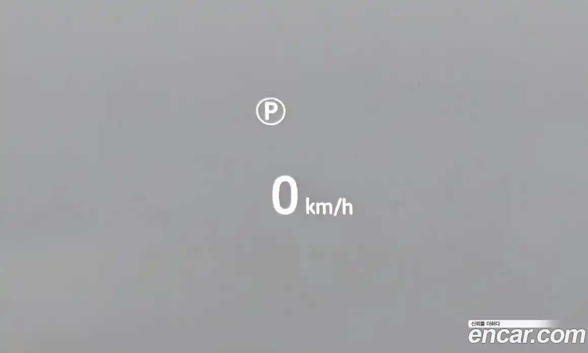 Land Rover Range-Rover 2023 4.4 Автомат в Москве № 213309, фото 7