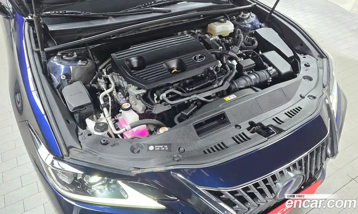 Lexus ES 2022 2.5 Автомат в Москве № 214645, фото 19