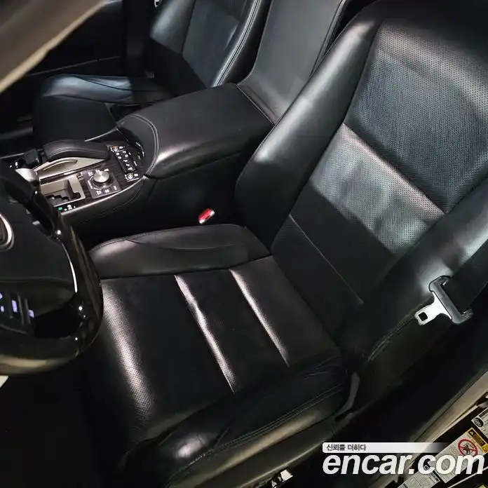 Lexus LS 2016 5.0 Вариатор в Москве № 214863, фото 13