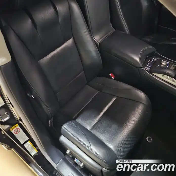 Lexus LS 2016 5.0 Вариатор в Москве № 214863, фото 17