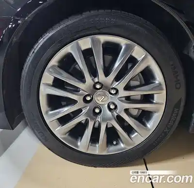 Lexus LS 2016 5.0 Вариатор в Москве № 214863, миниатюра 5