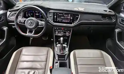 Volkswagen T-Roc 2022 2.0 Автомат в Москве № 214957, миниатюра 2