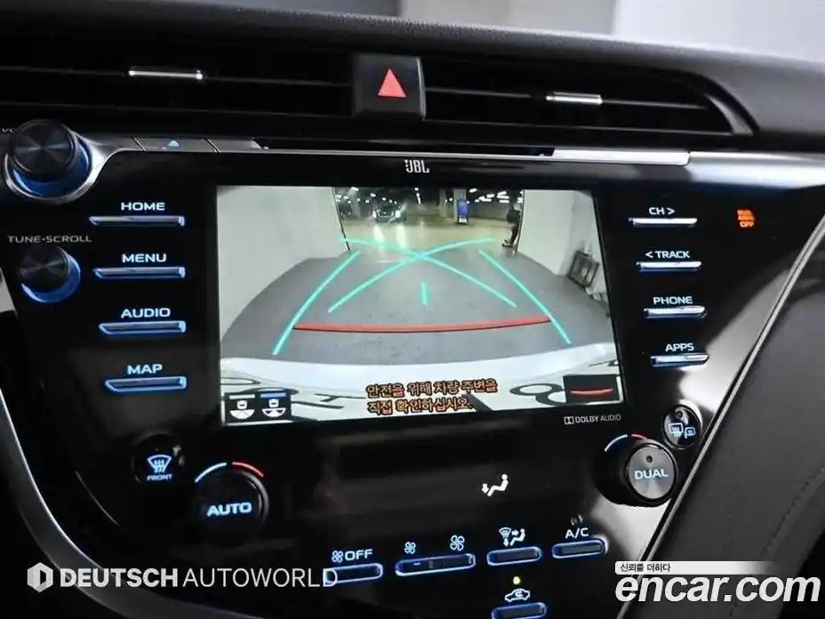 Toyota Camry 2019 2.5 Автомат в Москве № 215660, фото 17