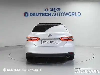 Toyota Camry 2019 2.5 Автомат в Москве № 215660, миниатюра 2