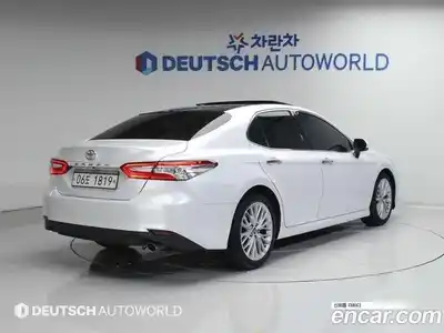 Toyota Camry 2019 2.5 Автомат в Москве № 215660, миниатюра 4