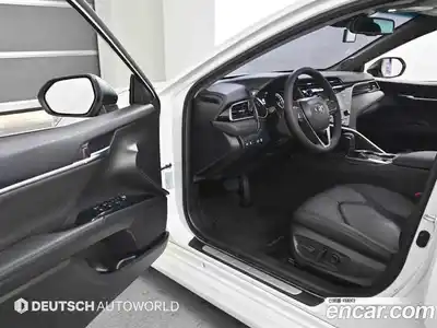 Toyota Camry 2019 2.5 Автомат в Москве № 215660, миниатюра 10