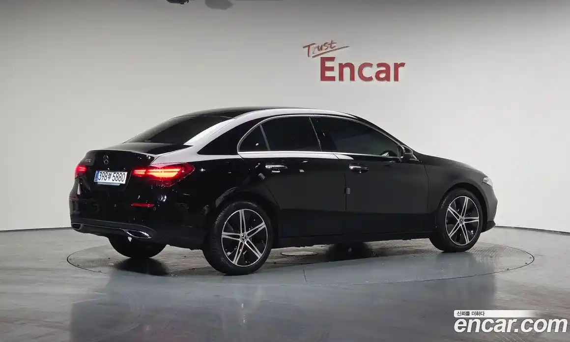 Mercedes-Benz A-Class 2026 2.0 Автомат в Москве № 218888, фото 17