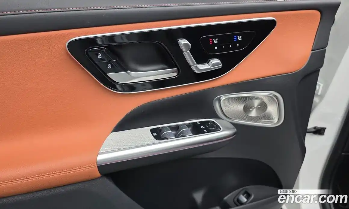 Mercedes-Benz GLC-Class 2025 2.0 Автомат в Москве № 219332, фото 11