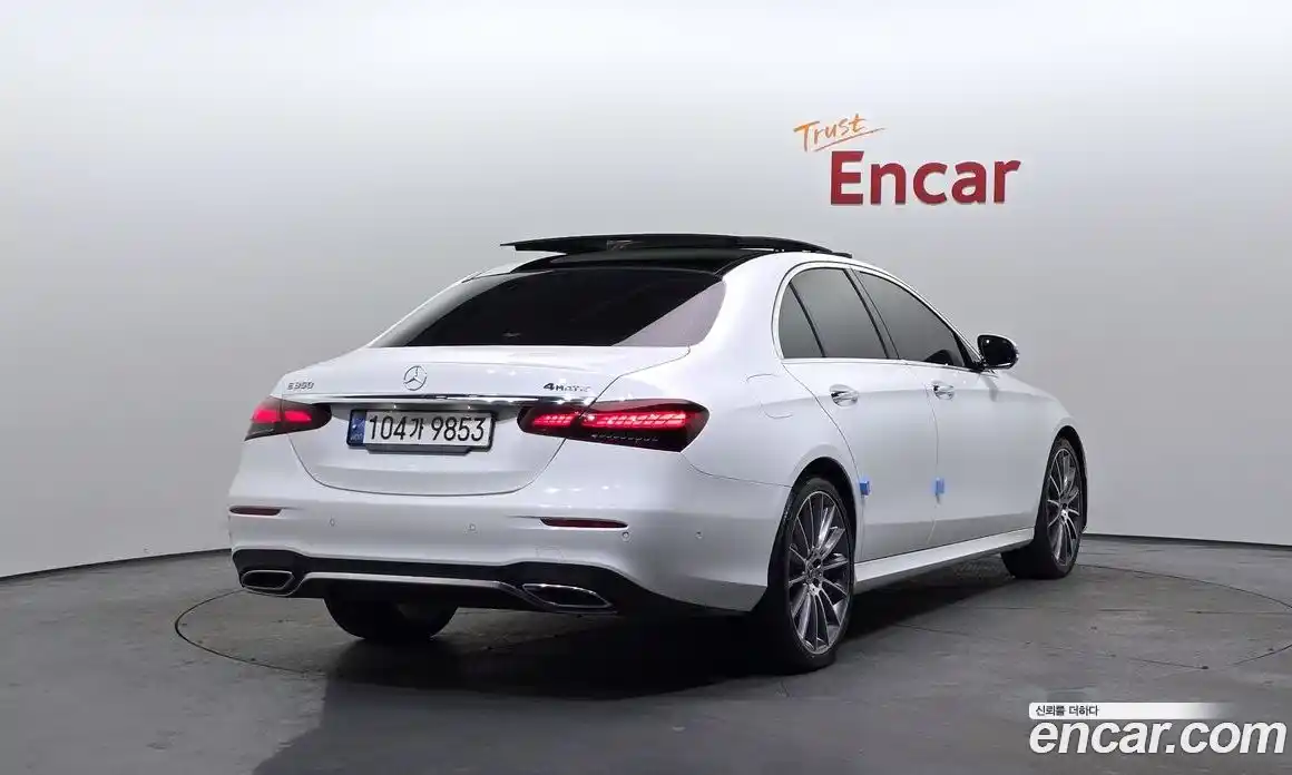 Mercedes-Benz E-Class 2021 2.0 Автомат в Москве № 221617, фото 17