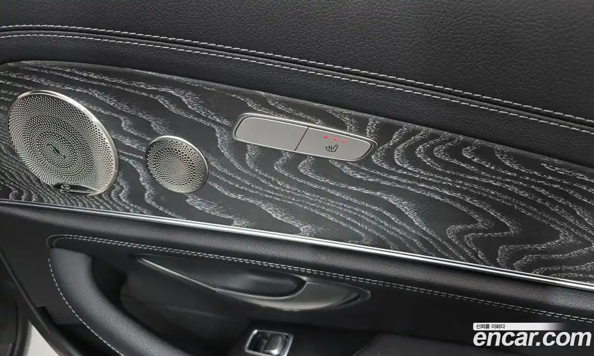 Mercedes-Benz E-Class 2021 2.0 Автомат в Москве № 221617, фото 20