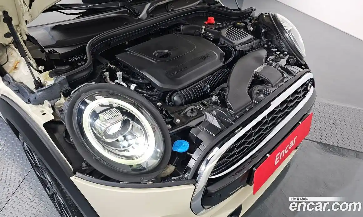 Mini Cooper 2020 2.0 Автомат в Москве № 223536, фото 15