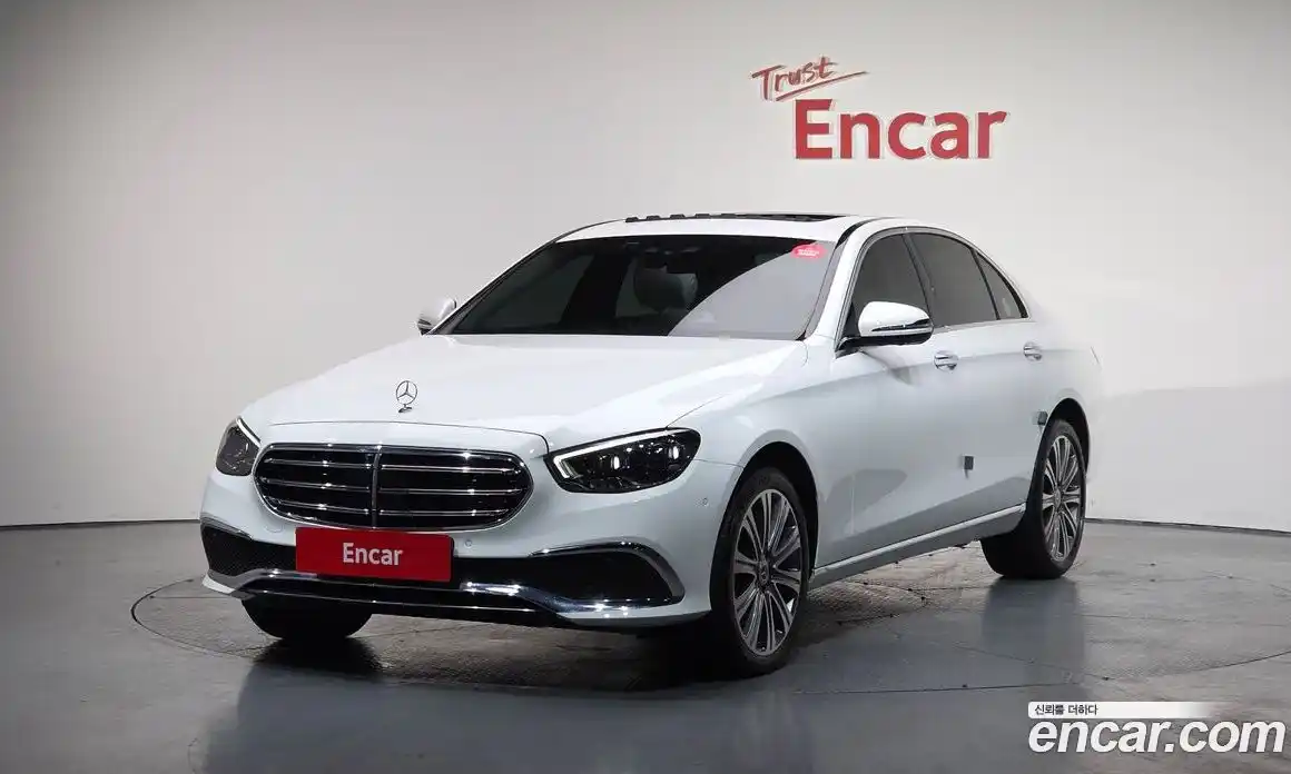 Mercedes-Benz E-Class 2023 2.0 Автомат в Москве № 225138, фото 20