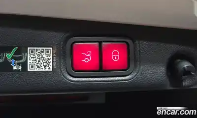 Mercedes-Benz E-Class 2023 2.0 Автомат в Москве № 225138, миниатюра 10