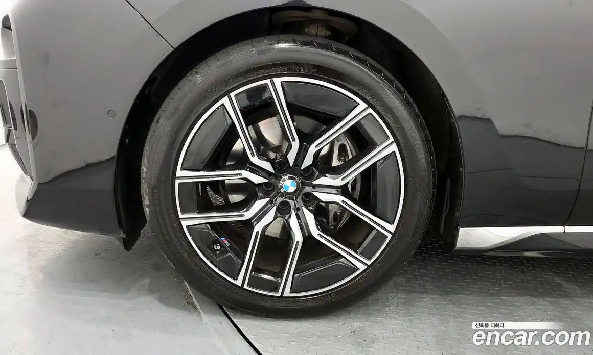 BMW 7-Series 2025 3.0 Автомат в Москве № 228119, фото 3