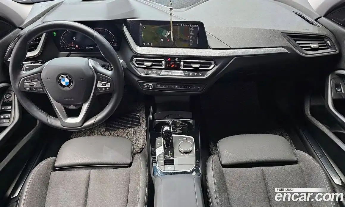 BMW 1-Series 2023 2.0 Автомат в Москве № 228218, фото 4