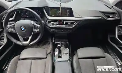 BMW 1-Series 2023 2.0 Автомат в Москве № 228218, миниатюра 4