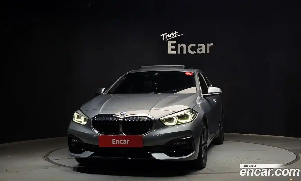 BMW 1-Series 2023 2.0 Автомат в Москве № 228218, фото 8