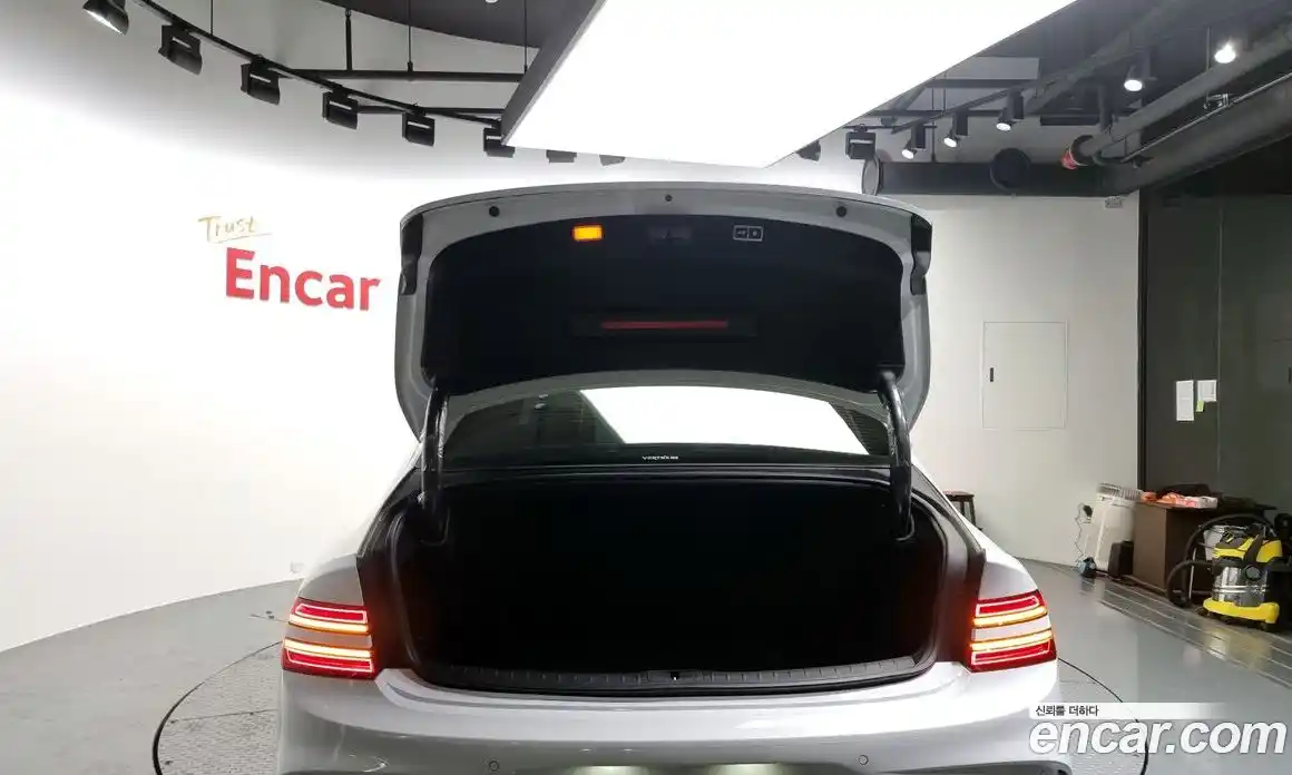 Genesis G80 2025 2.5 Автомат в Москве № 22922, фото 19