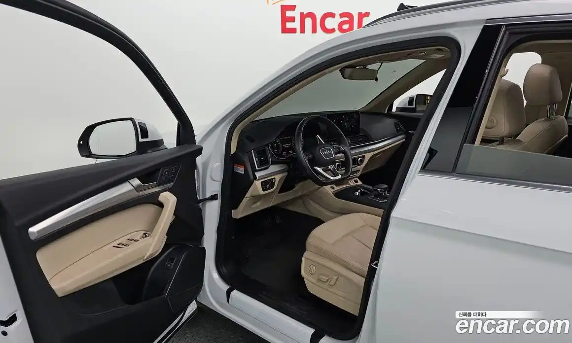 Audi Q5 2023 2.0 Автомат в Москве № 229675, фото 7