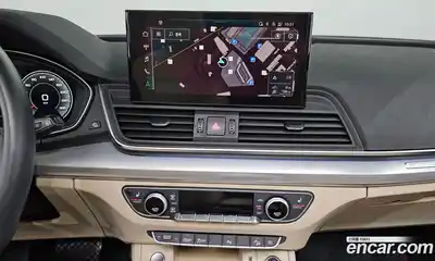 Audi Q5 2023 2.0 Автомат в Москве № 229675, миниатюра 8