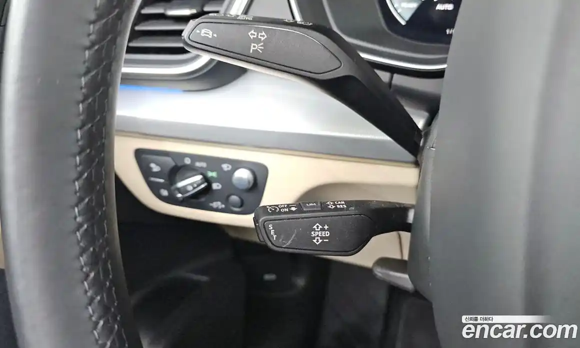 Audi Q5 2023 2.0 Автомат в Москве № 229675, фото 9