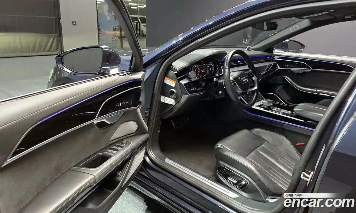 Audi A8 2020 3.0 Автомат в Москве № 229951, фото 18