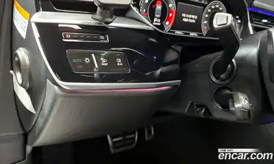 Audi A8 2020 3.0 Автомат в Москве № 229951, миниатюра 8