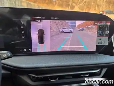 Audi Q5 2025 2.0 Автомат в Москве № 230225, миниатюра 12